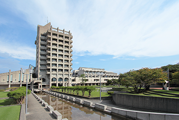 金沢工業大学キャンパス
